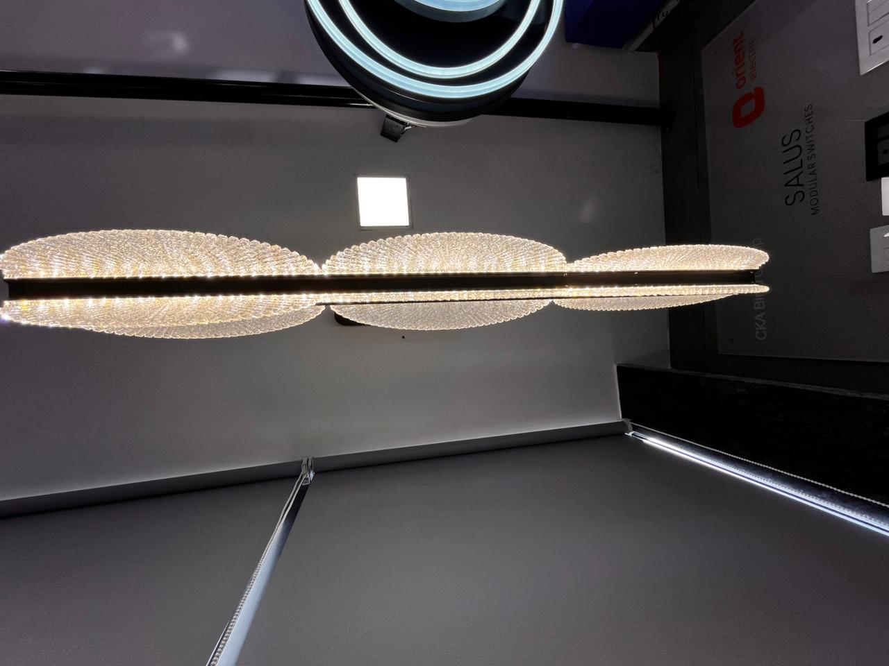 Luxury Crystal Linear LED Chandelier | Modern Oval Disc Hanging Ceiling Light for Dining Room, Living Room & Kitchen – Model: Crystal Wave