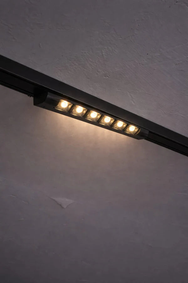 Magnetic Non Adjustable Linear 6W
