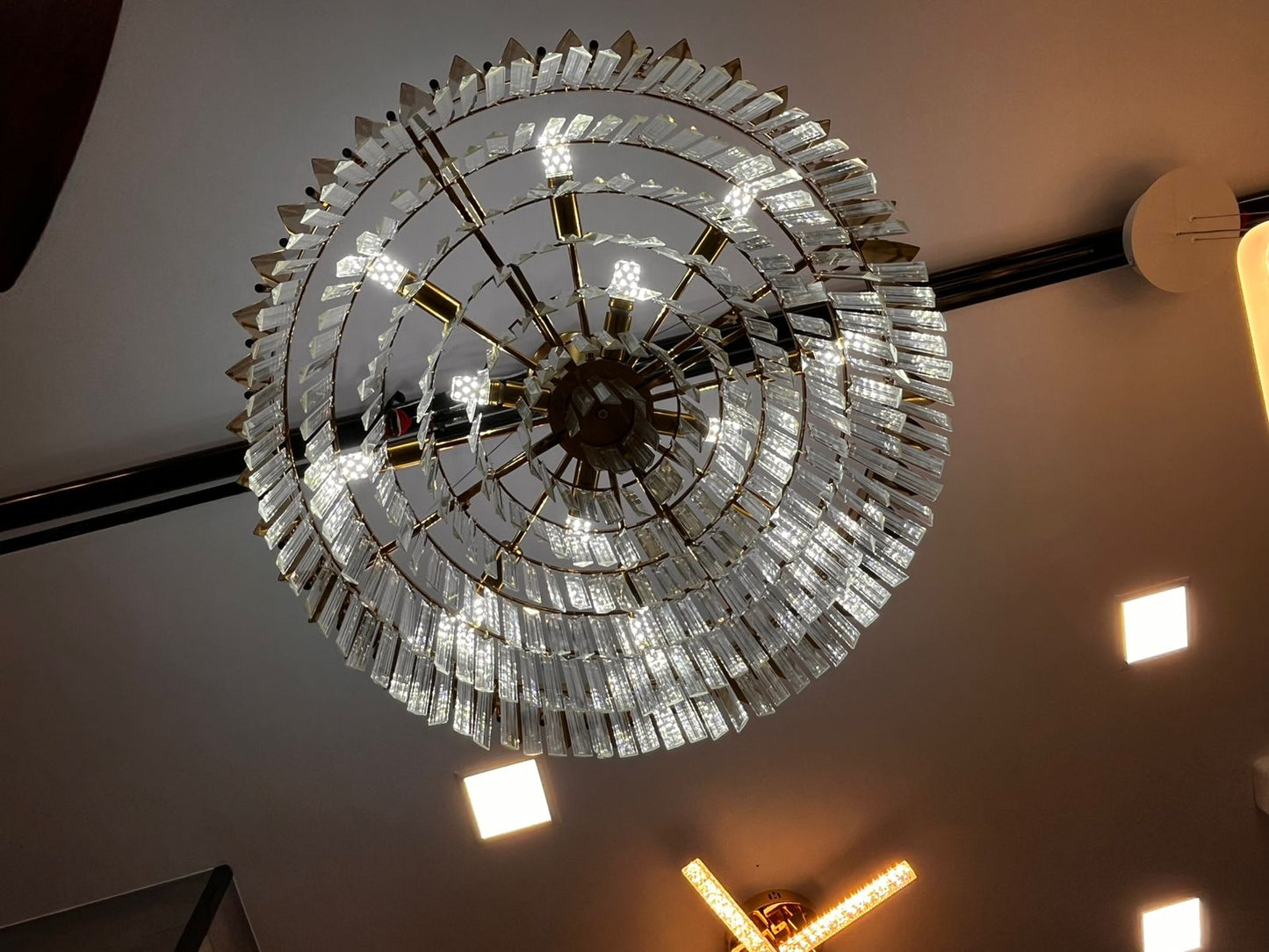 Modern Crystal Ring Chandelier | Gold Spiral LED Ceiling Light | Luxury Multi-Layer