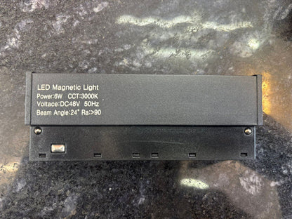 Magnetic Non Adjustable Linear 6W